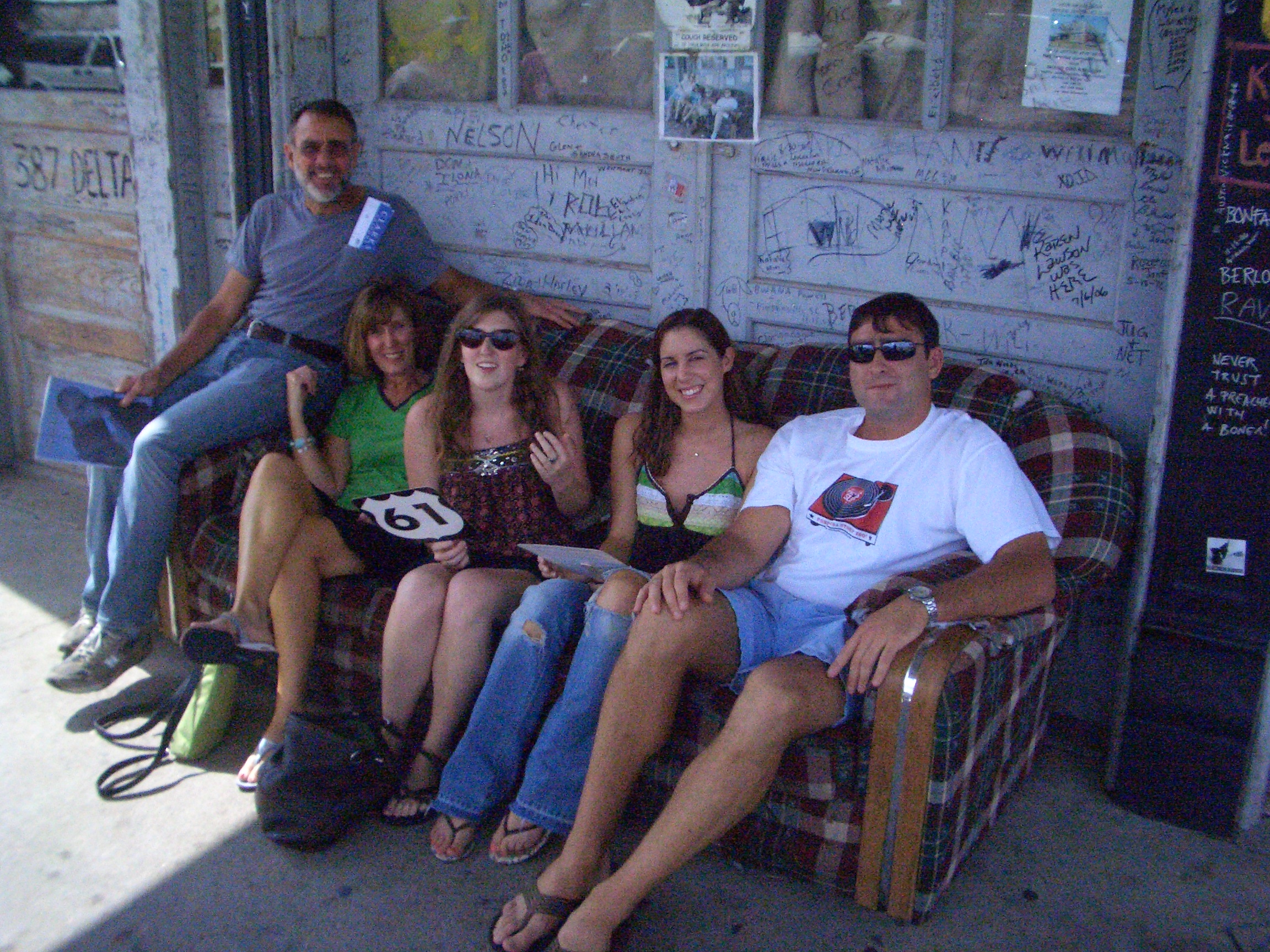 Ground Zero Blues Club front porch